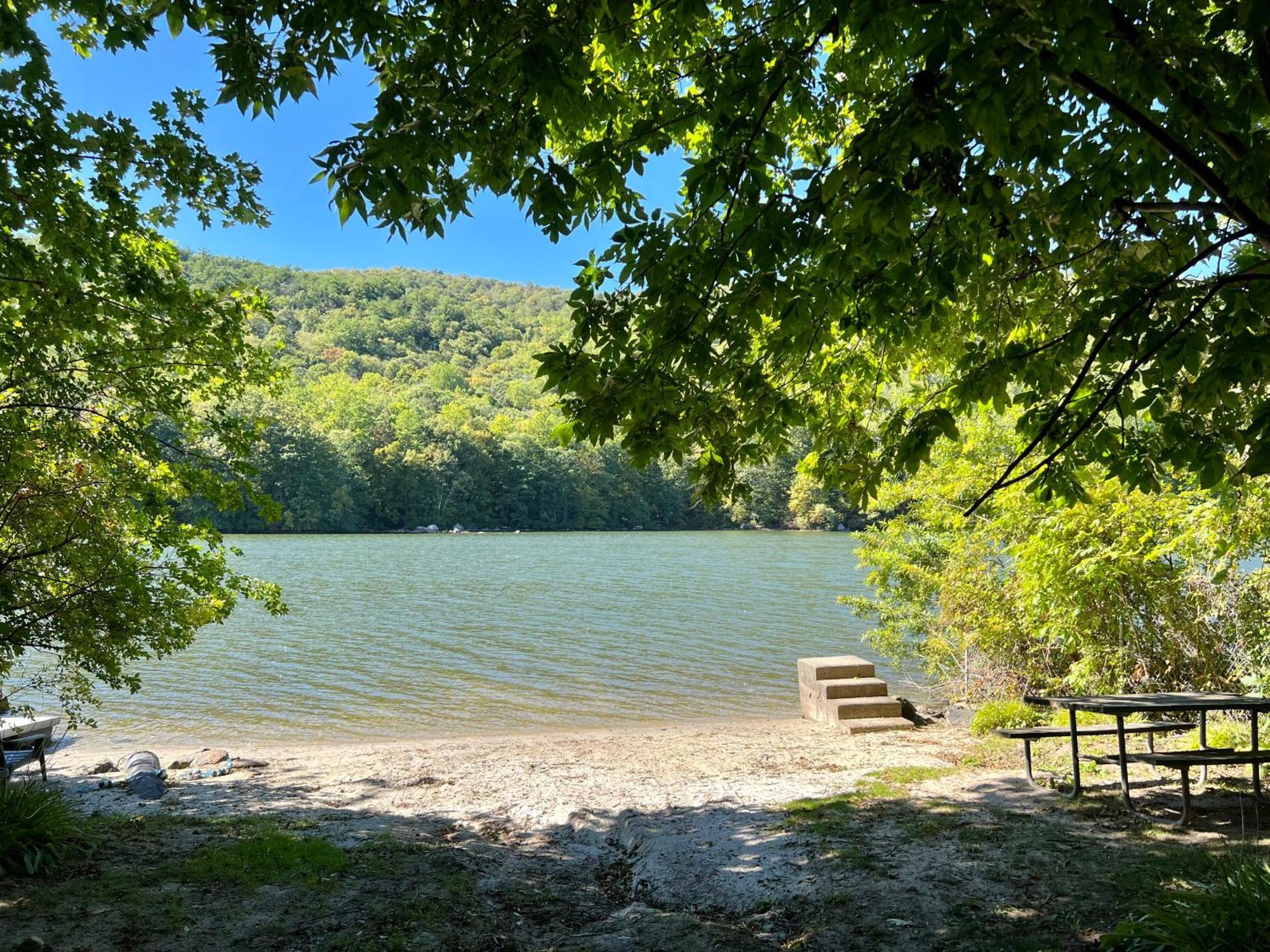 Lakeview Home 3 Private Beaches W/ Kayaks, On Squantz Pond New Fairfield Exterior foto